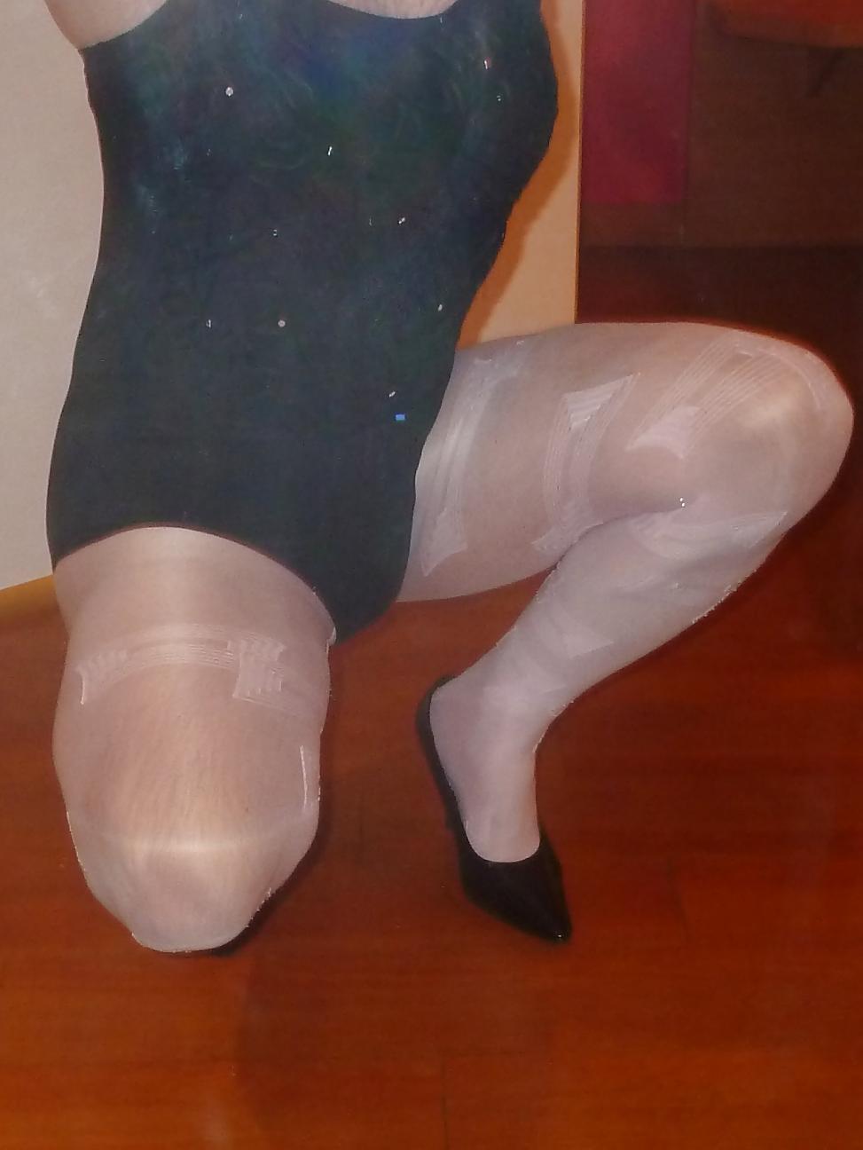 13P Swimsuit & Pantyhose