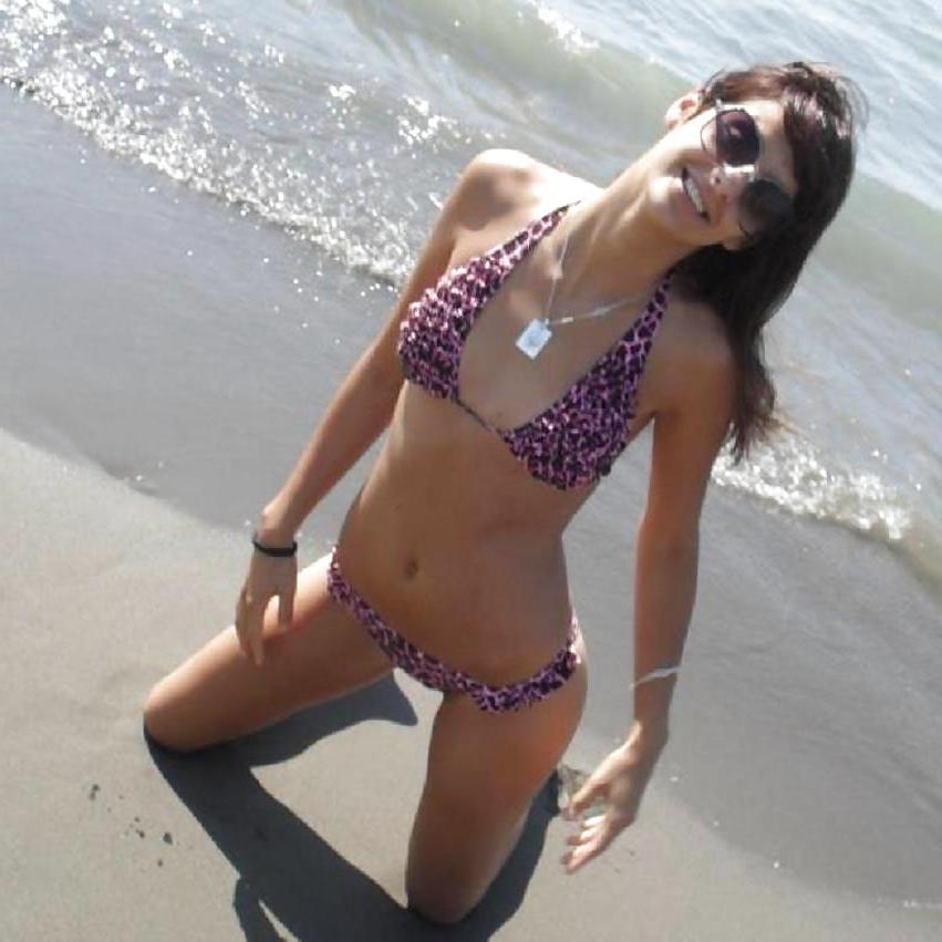 12P Serbian girl: bojana