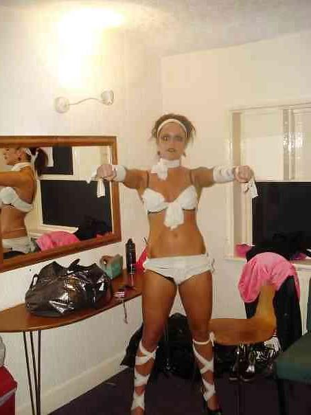 25P Slutz in fancy dress 7