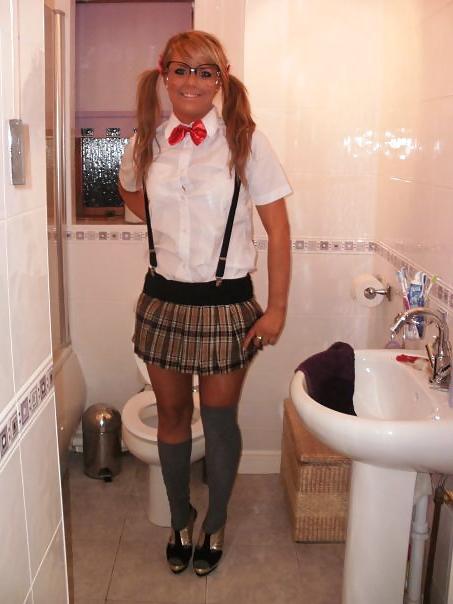 25P Slutz in fancy dress 7