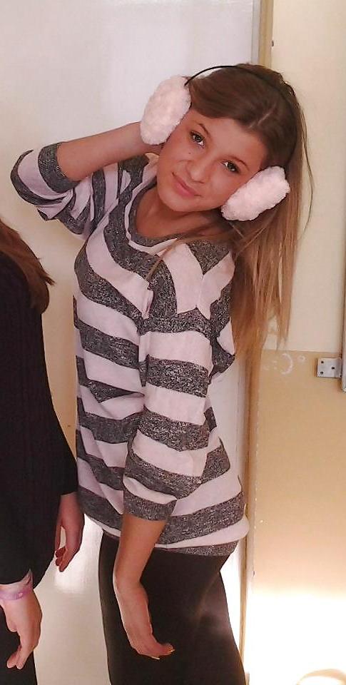 25P Cute Serbian Teen Miljana Stevanovic