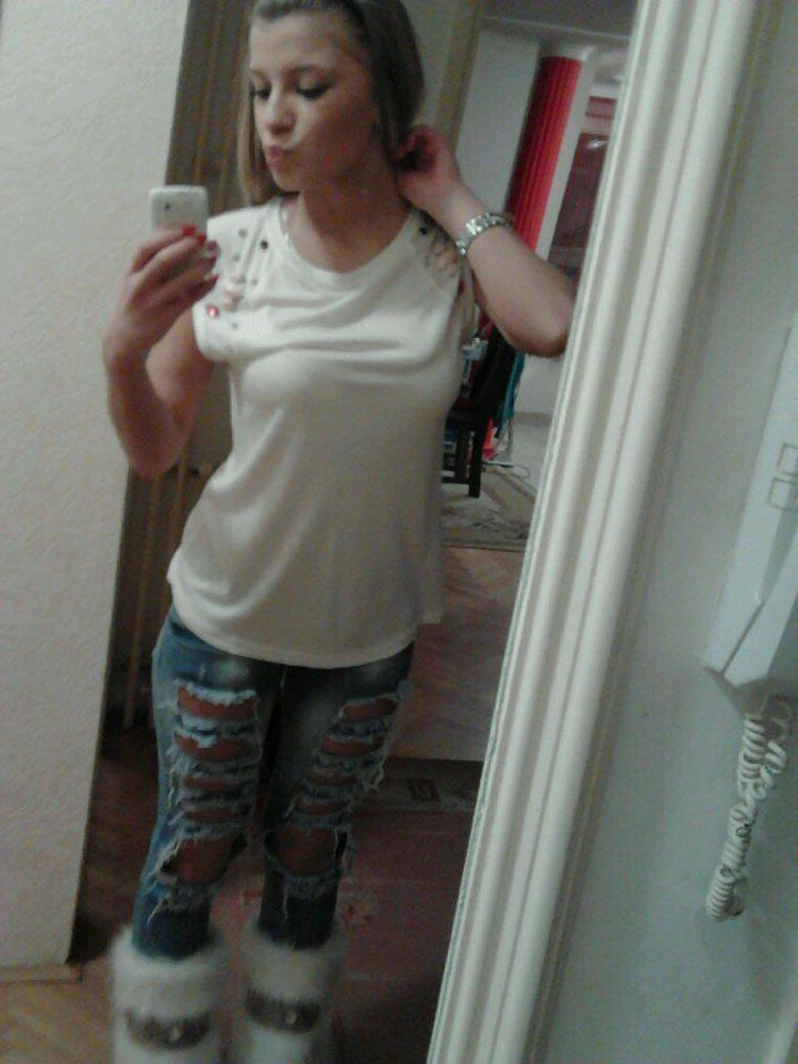25P Cute Serbian Teen Miljana Stevanovic