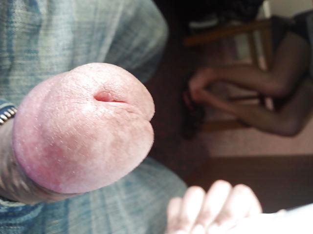 7P Candid Feet: Dick Flash For Feet II