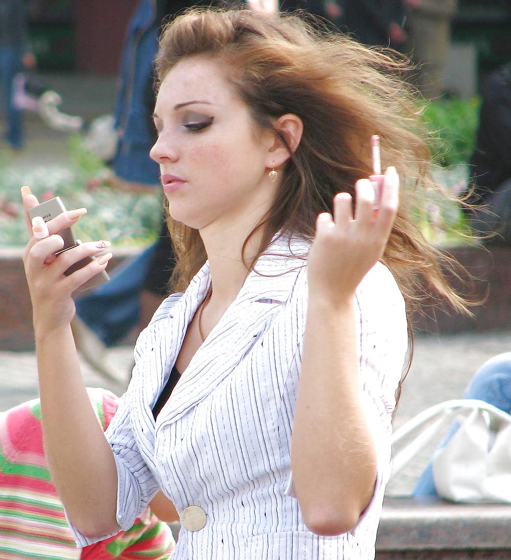19P In The Streets 050th Anniversary, Smoking Lipgloss Beauty
