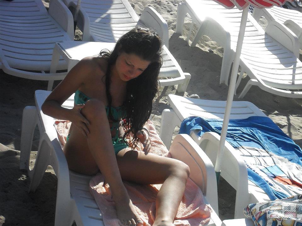 11P Young Serbian Girls 2 