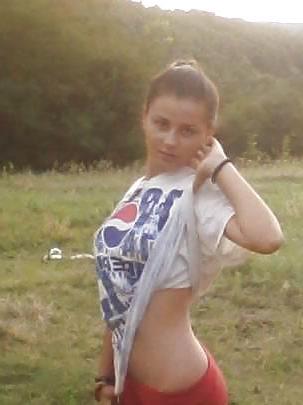 11P Young Serbian Girls 2 