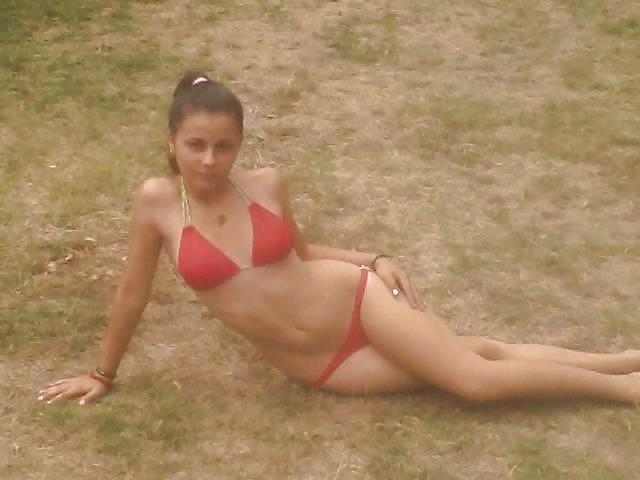 11P Young Serbian Girls 2 