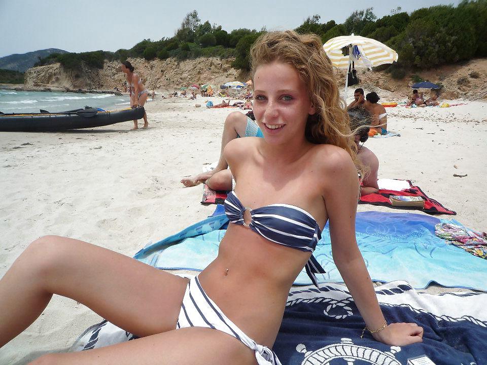 23P Slutty Facebook Teens 2 - Comment this bitches dirty !
