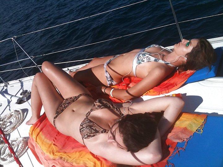 23P Slutty Facebook Teens 2 - Comment this bitches dirty !