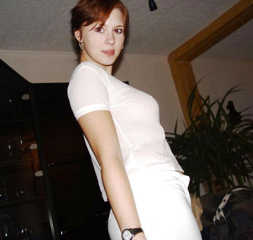 20P Cute shorthaired teen girl with a perfect body - big boobs