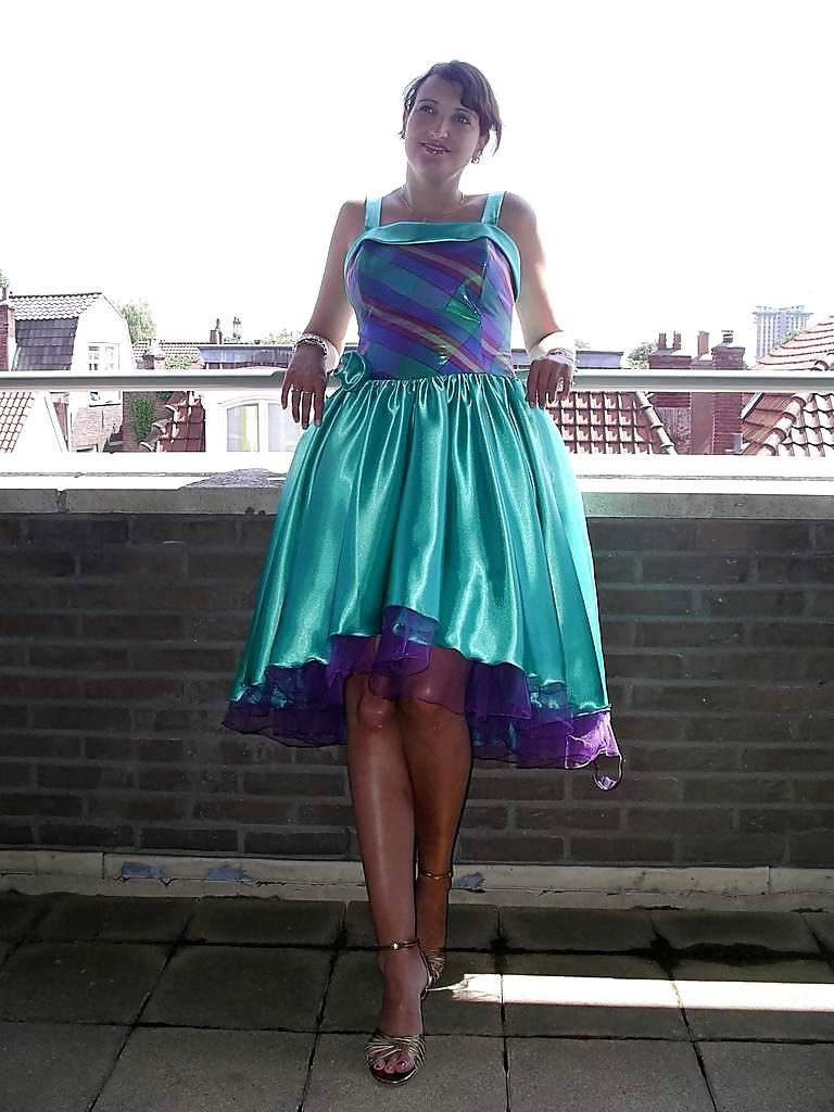 15P Satin-Partykleid