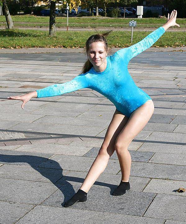 25P Love leotards