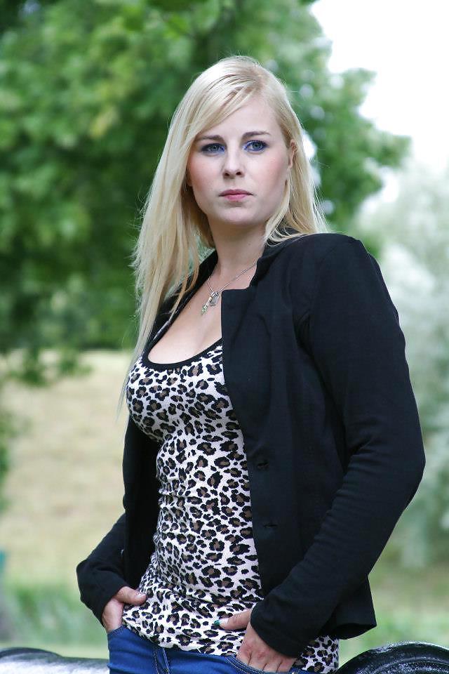 23P Sexy Dutch babe Remy. Dirty comments please?