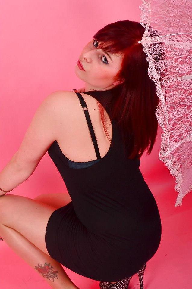 23P Sexy Dutch babe Remy. Dirty comments please?