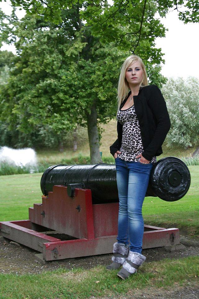23P Sexy Dutch babe Remy. Dirty comments please?