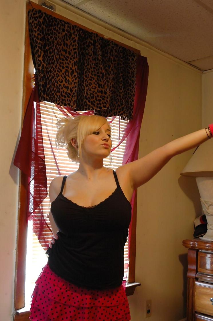 25P Busty Blonde Teen P1
