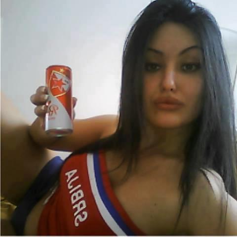 20P Sexy Serbian Girls
