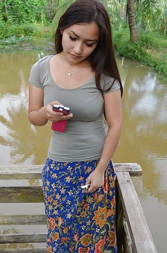 25P Malay awek artis & akak 