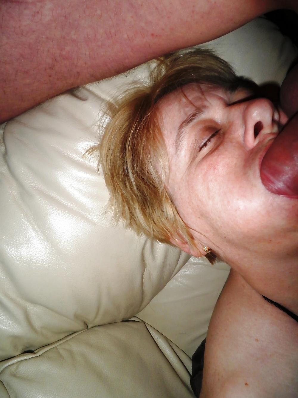 24P Versaute Blow und Fuck Milf