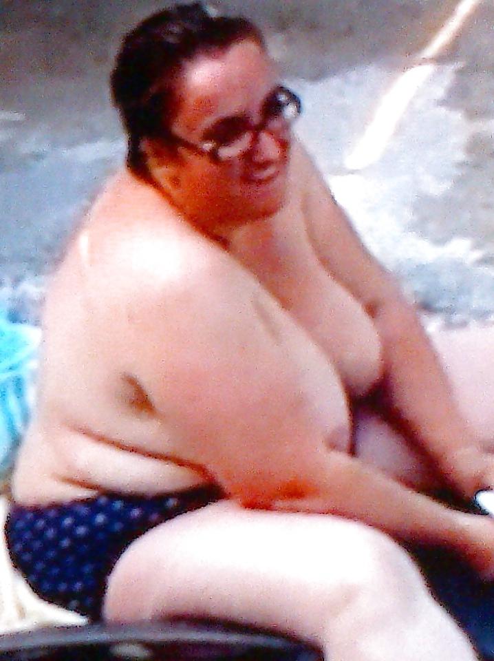 16P MY WIFE IN SWIMSUIT