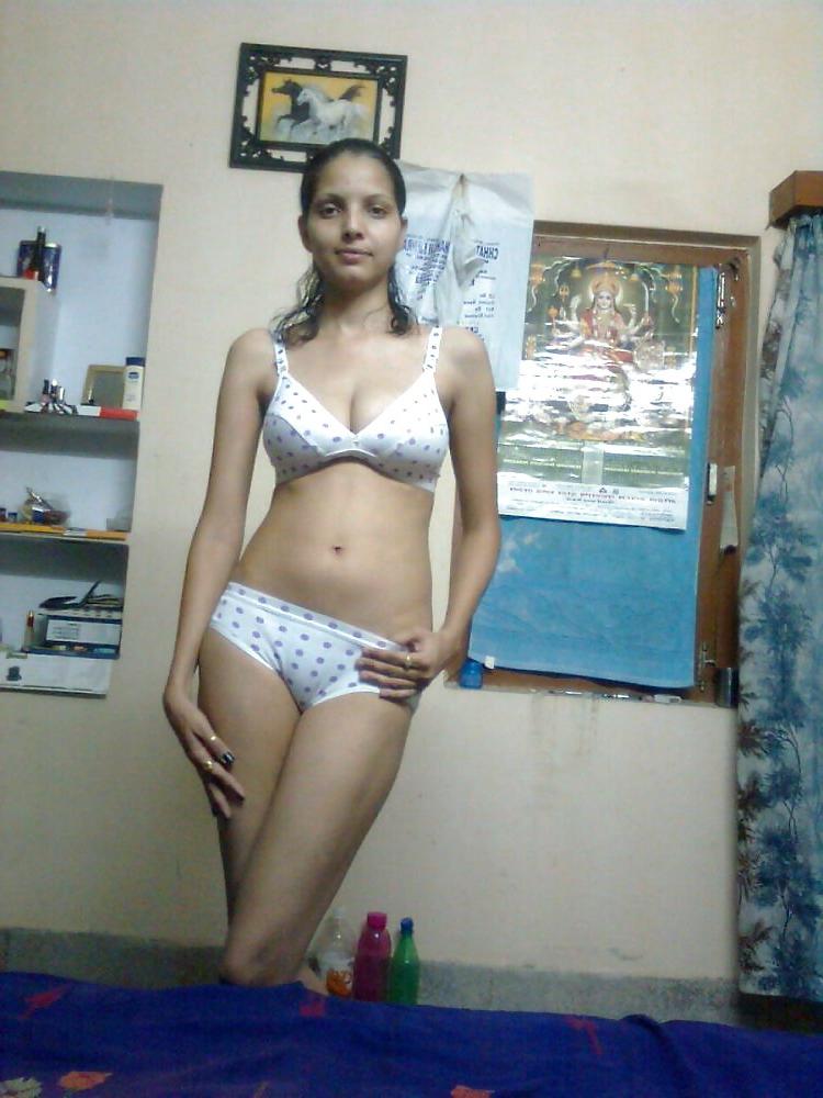 25P Pakistani call girl Asma
