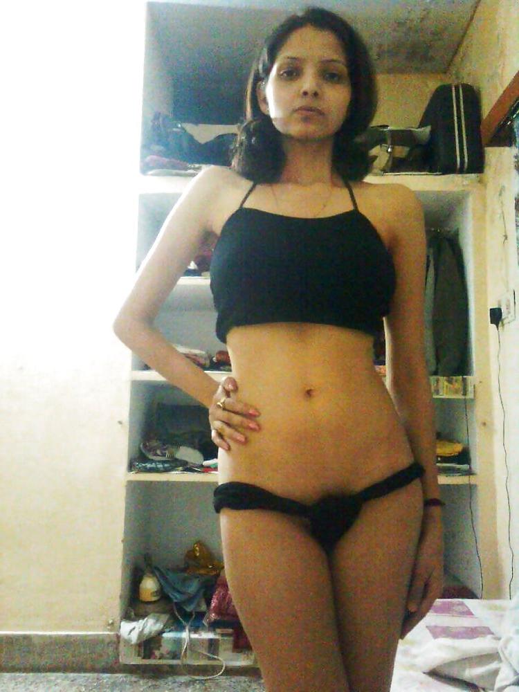 25P Pakistani call girl Asma