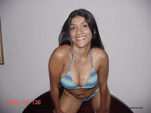 25P Desi girls in swimsuits no3