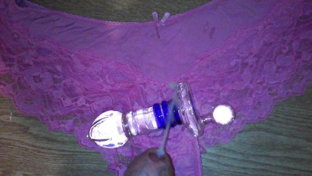 11P Cumming on bbw panties and sex toy