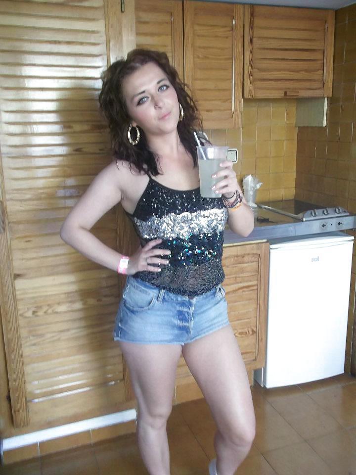 25P Sluts in little hotpants! 3