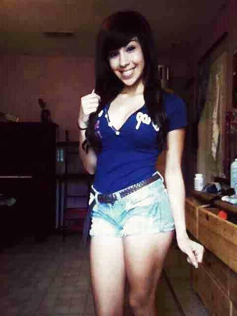 15P Alexandra good looking girl (comment dirty)