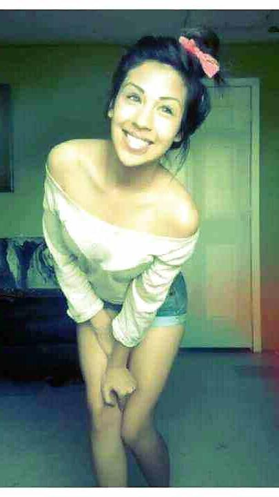 15P Alexandra good looking girl (comment dirty)