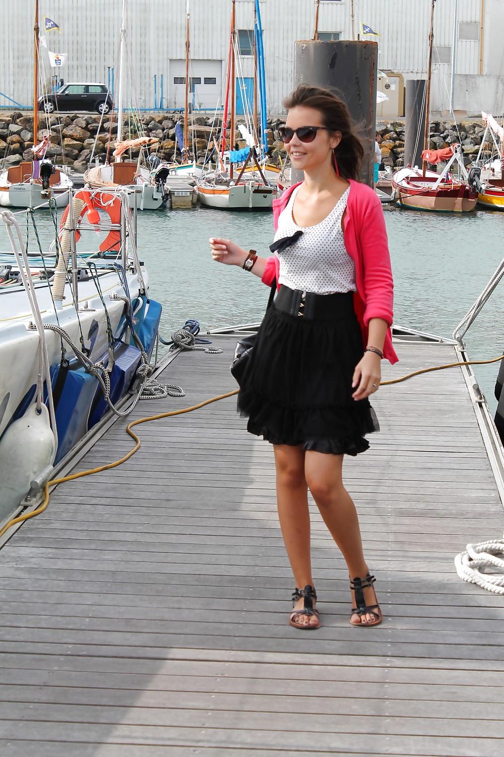 20P French bloggers Mode with sexy legs 6