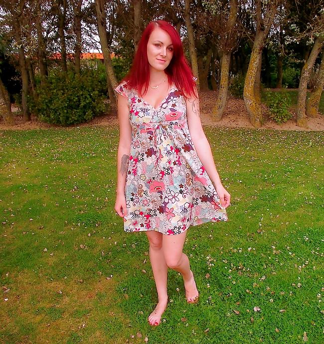20P French bloggers Mode with sexy legs 6