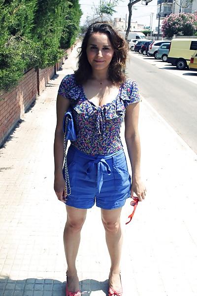 20P French bloggers Mode with sexy legs 6
