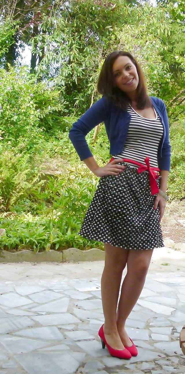 25P French bloggers Mode with sexy legs 14