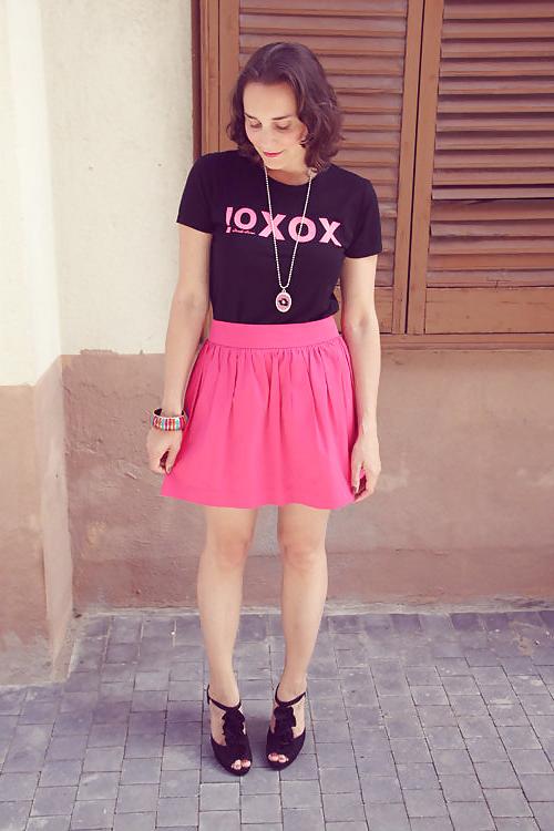 25P French bloggers Mode with sexy legs 14