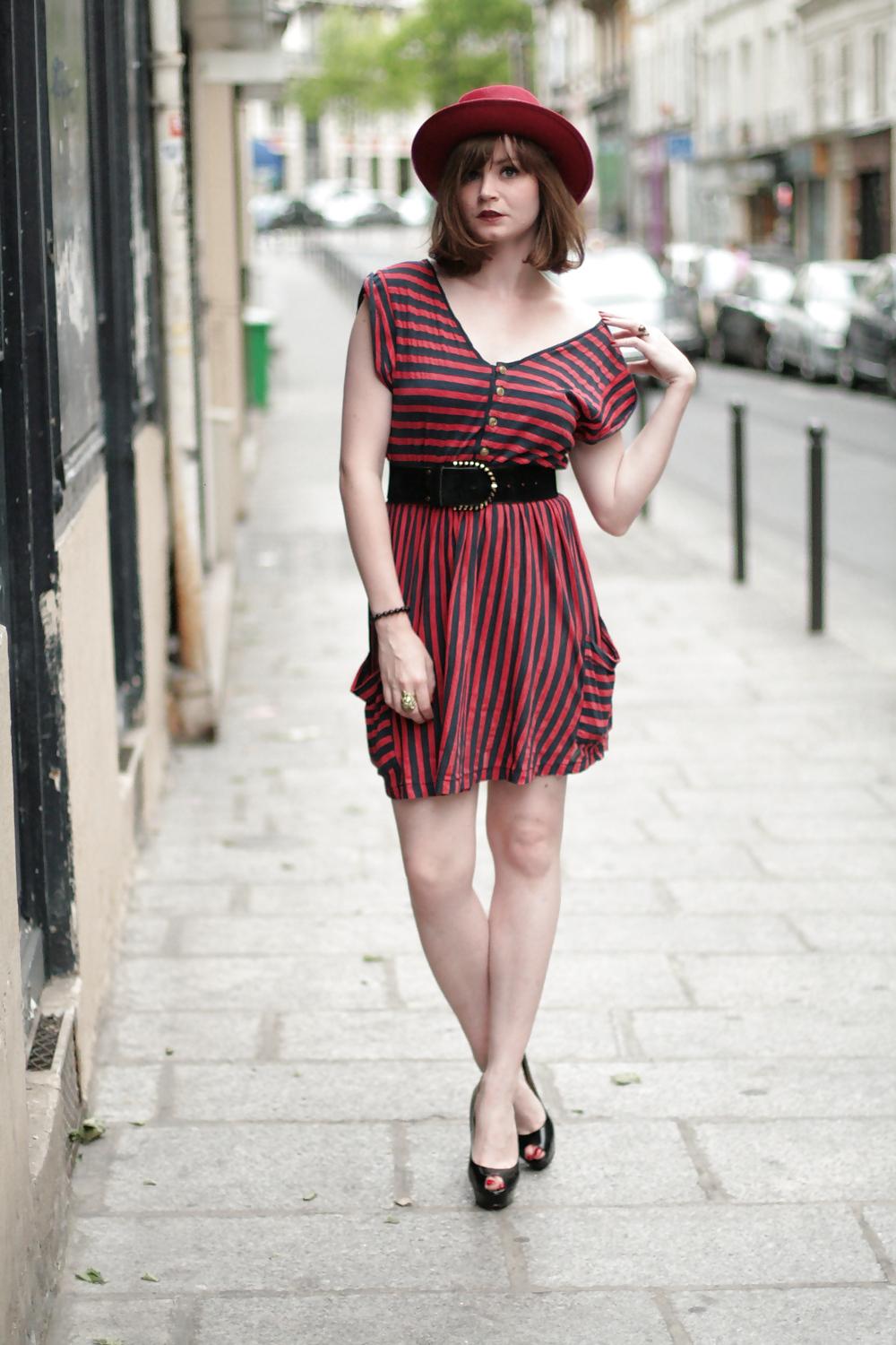 21P French bloggers Mode with sexy legs 8