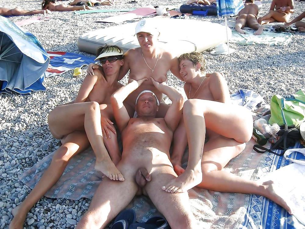 25P AMATEURS ONLY GROUP SEX 