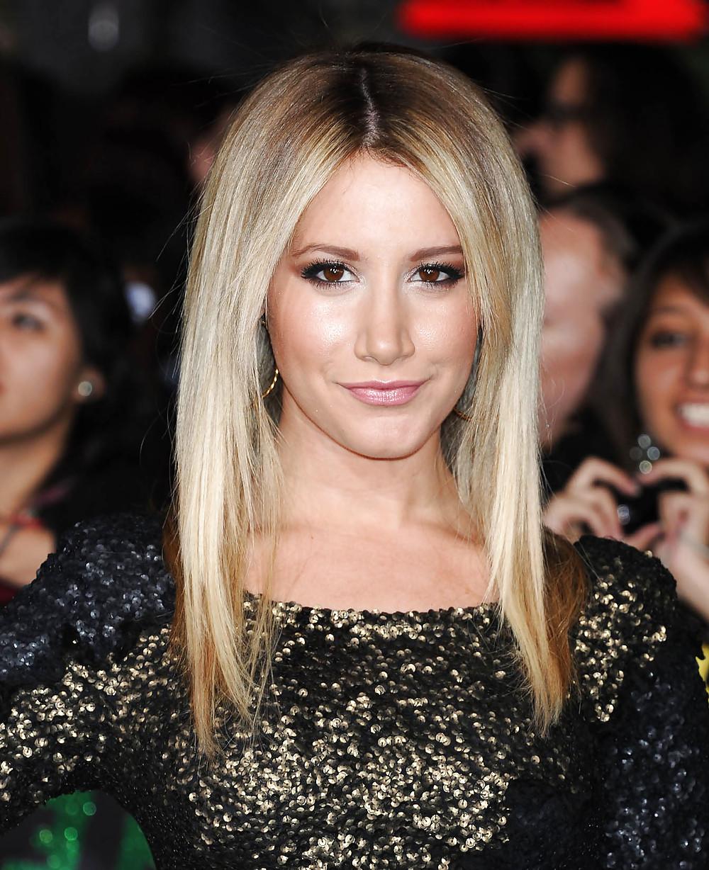 9P Ashley Tisdale - Is A Sexy Little Number