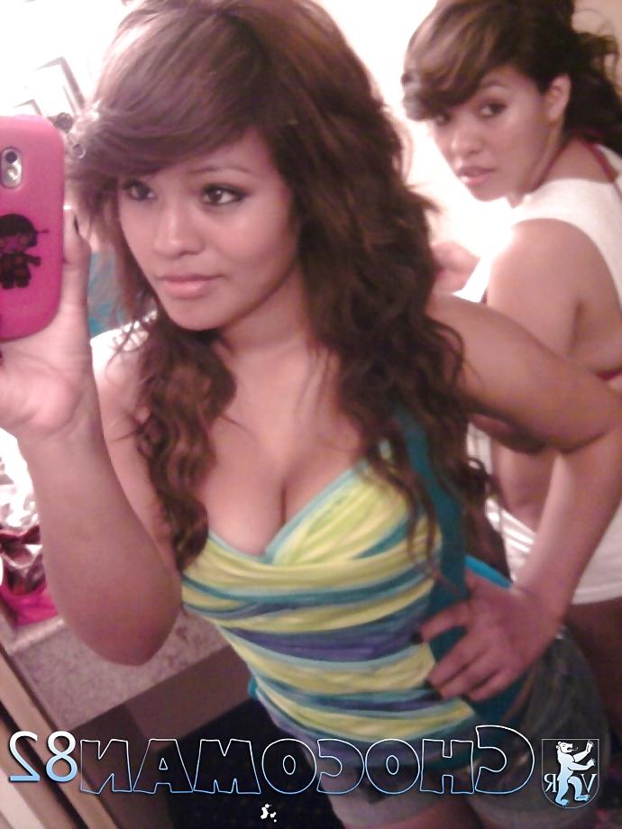 15P Self pics busty asian girl