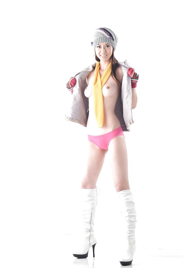 15P The Beauty of Asian Teen 