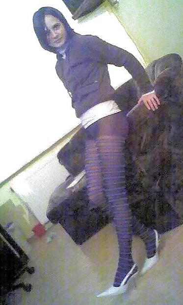 25P Little girl 