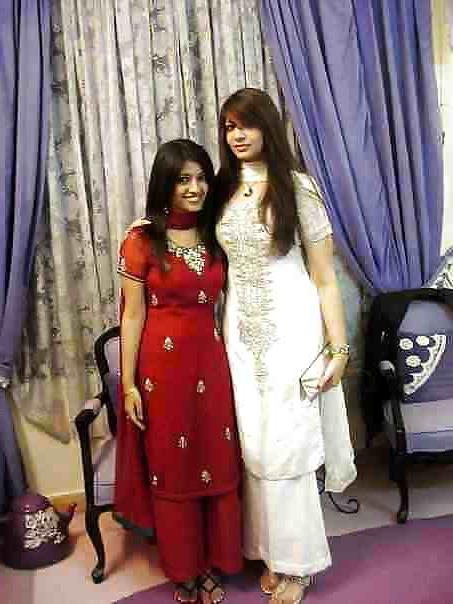 11P Pakistani girls my favs