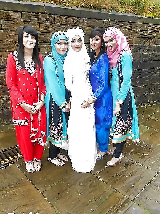 11P Pakistani girls my favs
