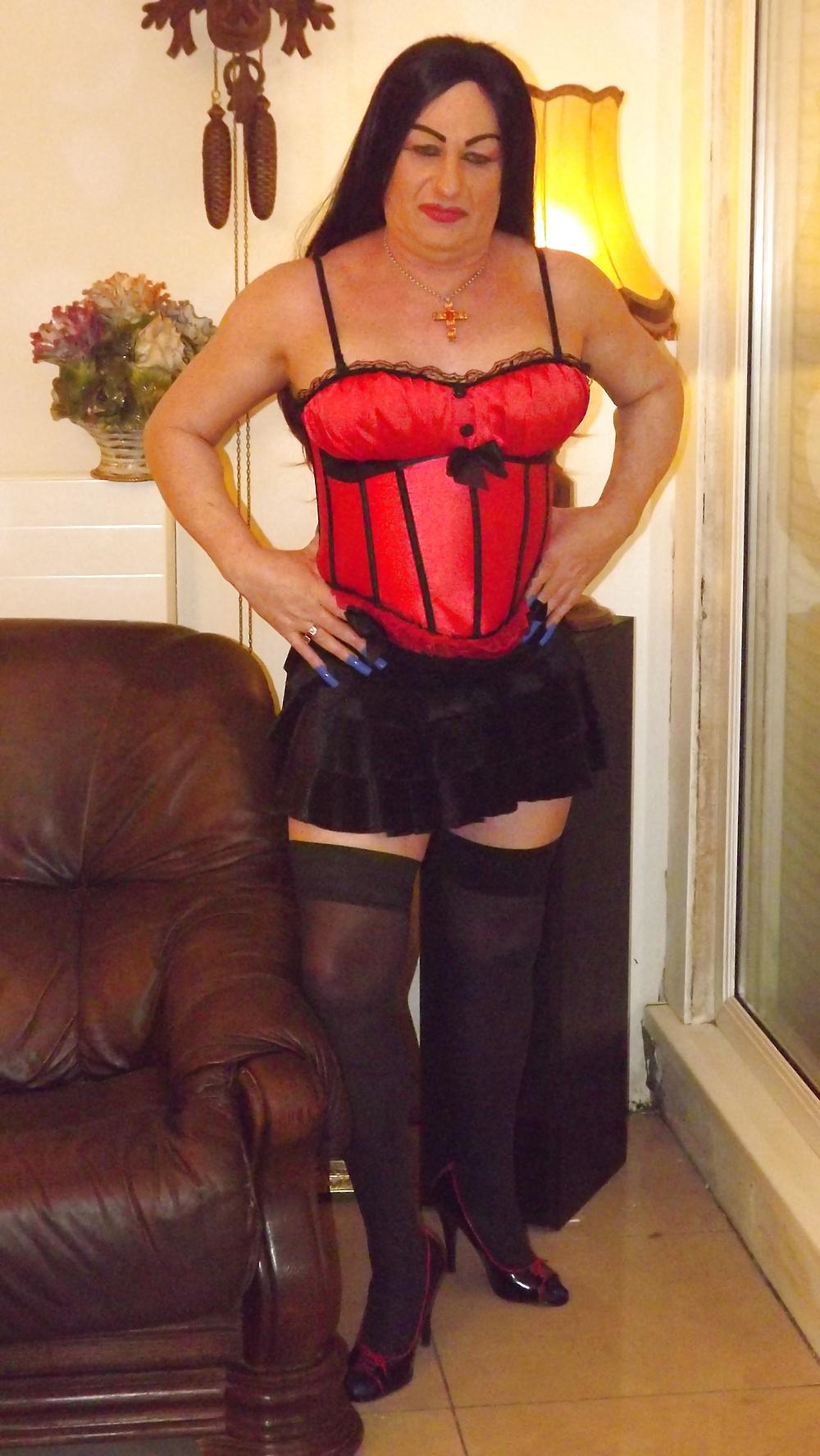 22P FRANSESKA SHEMALE BEAUTY CORSET