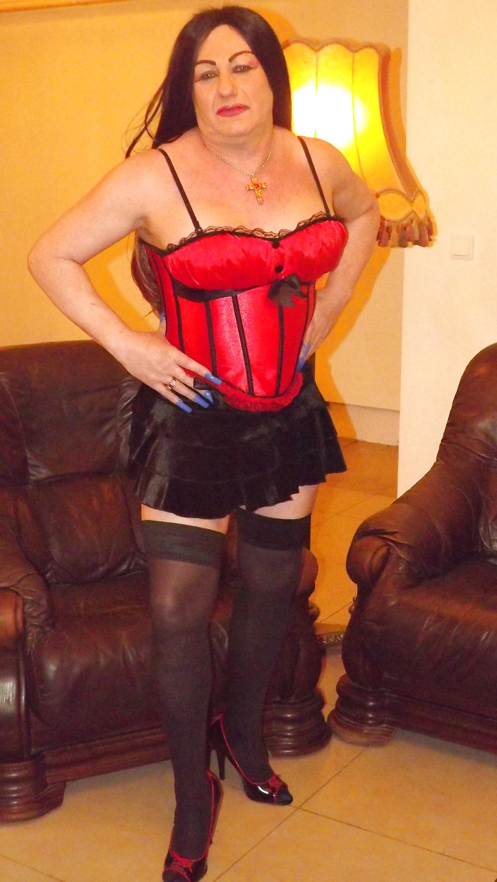 22P FRANSESKA SHEMALE BEAUTY CORSET