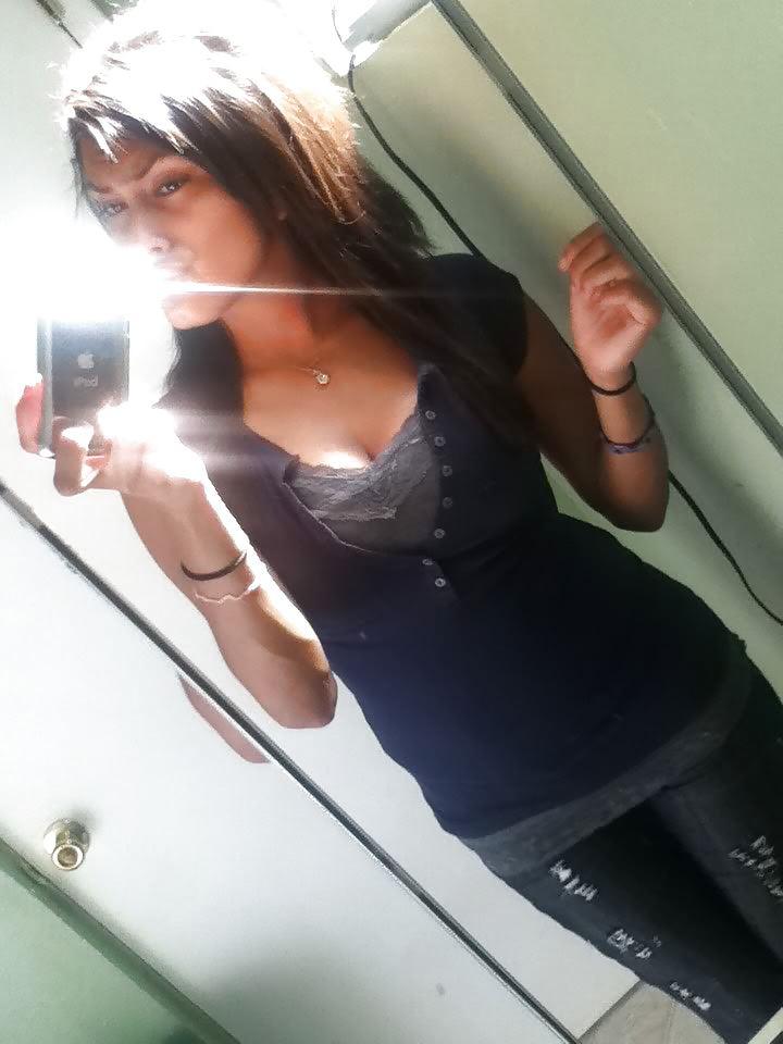 25P Latina with body and perfect little tits