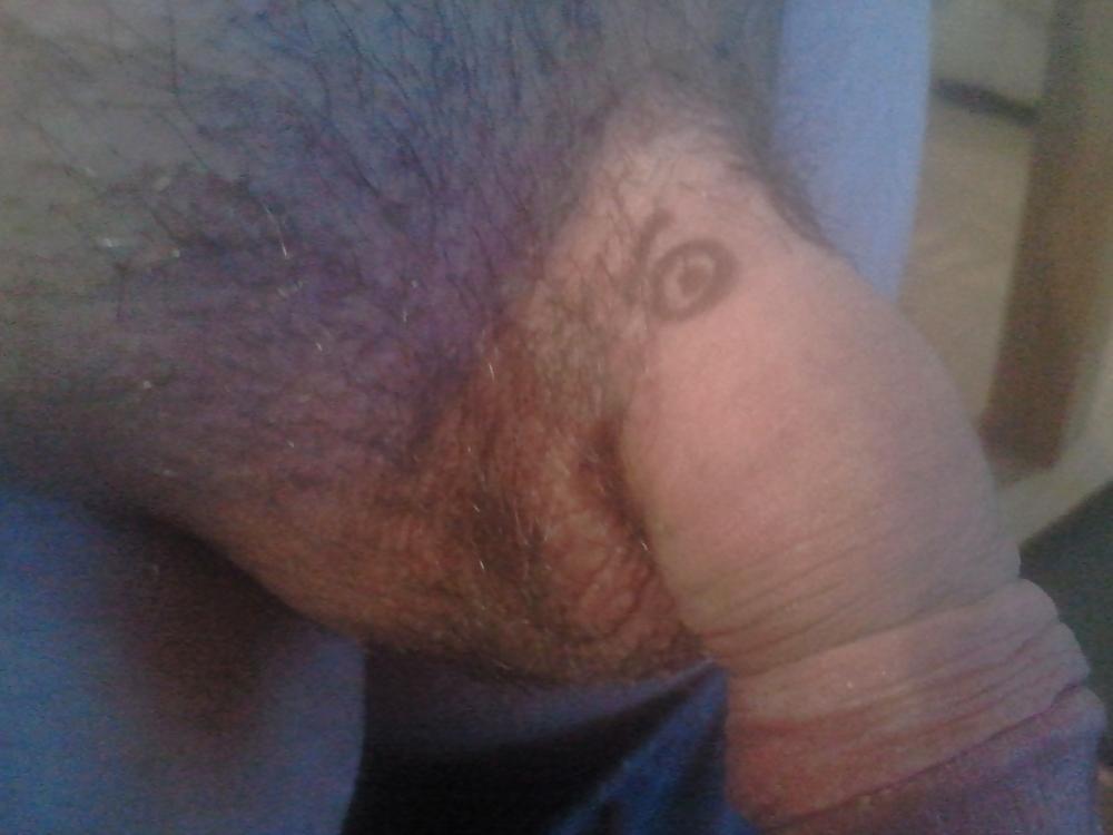 7P Dominant girlfriend likes to dress up slave cock 
