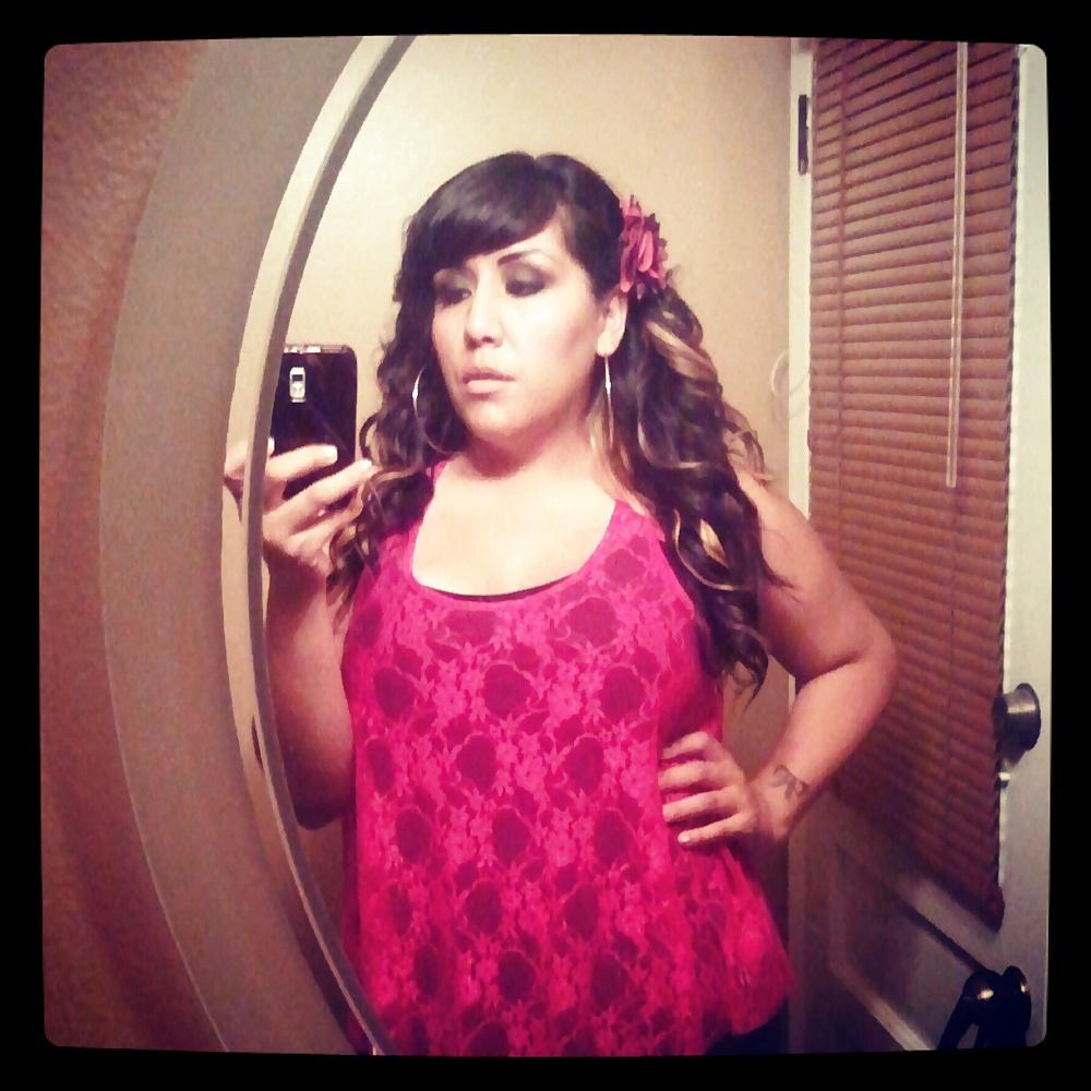 25P Thick latina milf