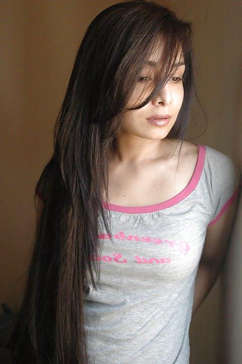 18P Hot Pakistani woman that should Go Black